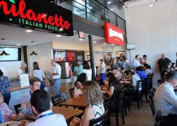 Dona do Montana Grill inaugura espaço com três lojas e cozinha compartilhada em posto de gasolina