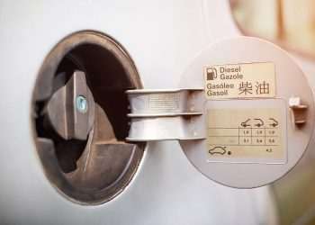 Nova alta para gasolina e diesel reduzem, mas não eliminam defasagem, diz Abicom