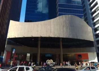 Shoppings apostam em soluções digitais