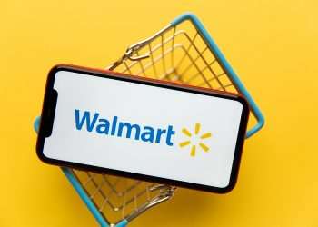 Vendas online devem se expandir para 22% do varejo total nos EUA até 2026