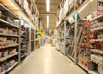 Vendas no varejo de material de construção devem crescer 39,5% em 2021