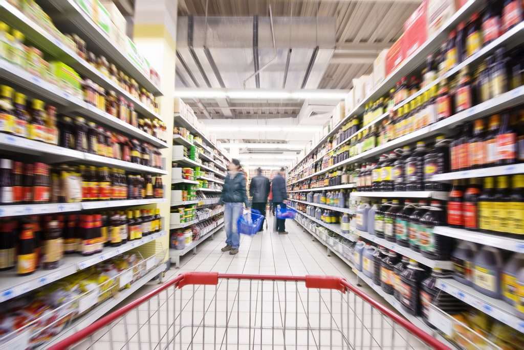 Está na hora de olhar o copo meio cheio no varejo
