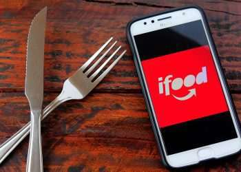 Gratuito para até 100 pedidos, novo cardápio digital do iFood promete benefícios para donos de restaurantes