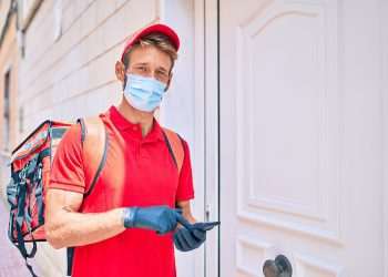 Aplicativos discutem benefícios a entregador