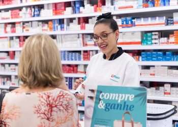 Varejo tem de parar de ser convencional e engajar pessoas, diz presidente da RaiaDrogasil