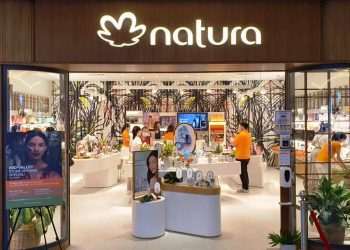 Natura lidera baixas da B3 após confirmar união com a Avon