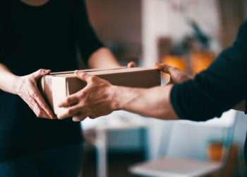 Logística reversa nas vendas online: problema ou oportunidade?