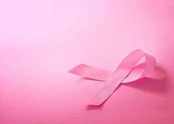 Outubro Rosa: Evino lança campanha pela conscientização sobre o câncer de mama