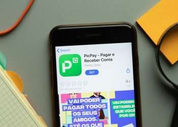 O saldo mantido pelos usuários nas carteiras digitais do PicPay chegou a R$ 5 bilhões no início deste mês, distribuídos entre as contas de 18 milhões de usuários. Segundo a empresa, os depósitos representam um