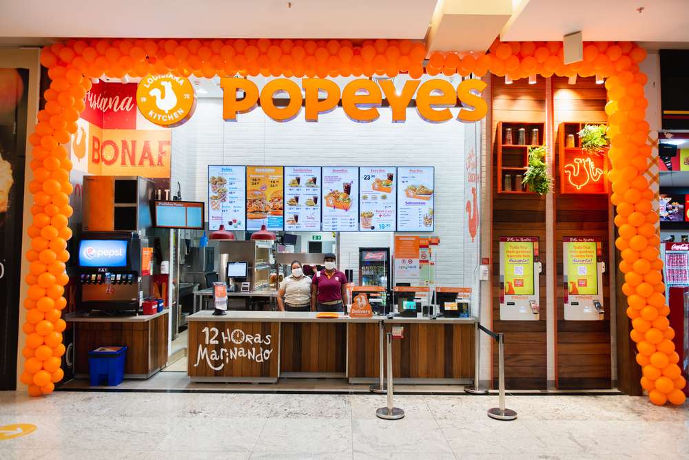 Popeyes celebra três anos no Brasil com promoções exclusivas