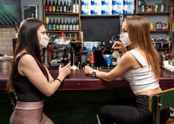 Bares e restaurantes contribuem com bem-estar social no pós-pandemia