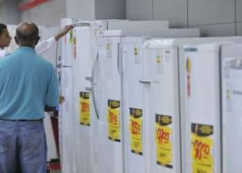 Geladeiras lideram aumento de preços antes da Black Friday