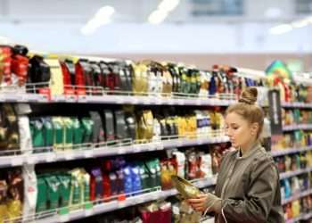 Inflação afeta consumo de commodities da cesta básica nos lares brasileiros