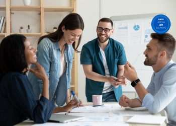 As 10 competências socioemocionais essenciais para profissionais do mercado de varejo e consumo