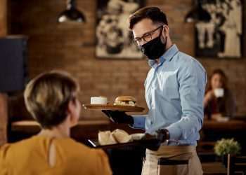 Mais de 60% dos bares e restaurantes não recuperaram as vendas pré-pandemia