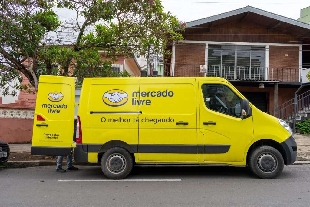 Mercado Livre oferece curso gratuito em logística para pessoas com deficiência em São Paulo
