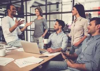 Varejo: O que varejistas de pequeno e médio porte precisam fazer para crescer?