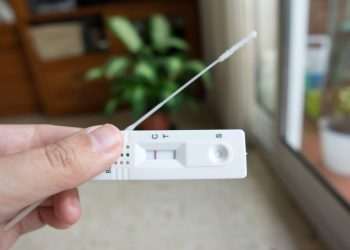 Pague Menos e Panvel passam a vender autoteste de covid-19