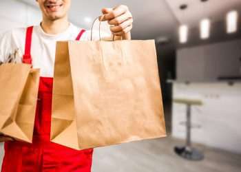 Gastos com delivery no foodservice somaram R$ 40,5 bilhões em 2021