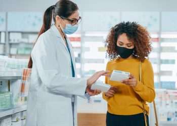 Danone oferece programa de capacitação gratuito a farmacêuticos e balconistas