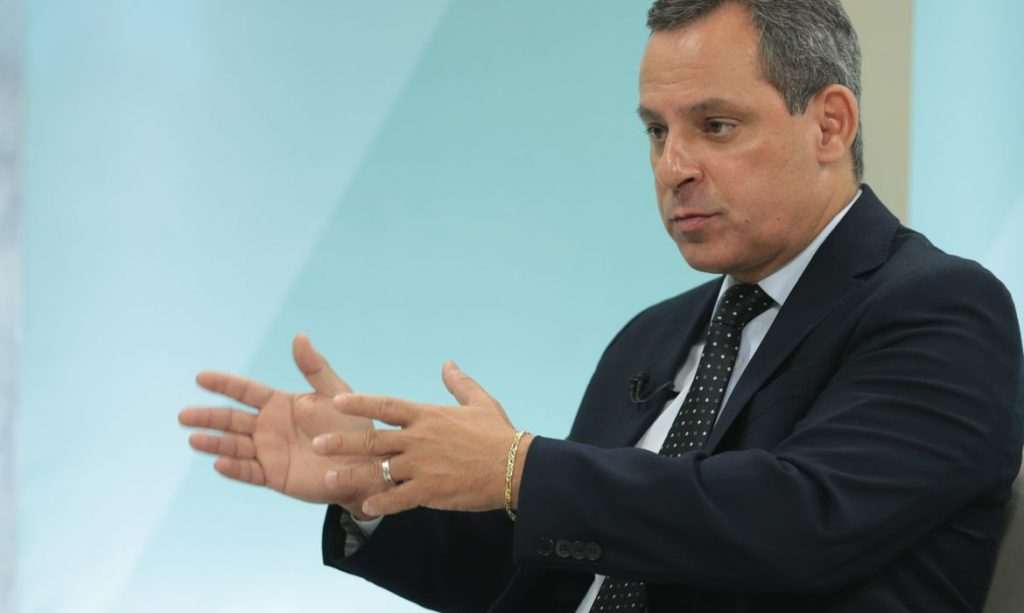 petrobras-nao-pode-desviar-da-pratica-de-precos-de-mercado-diz-novo-presidente
