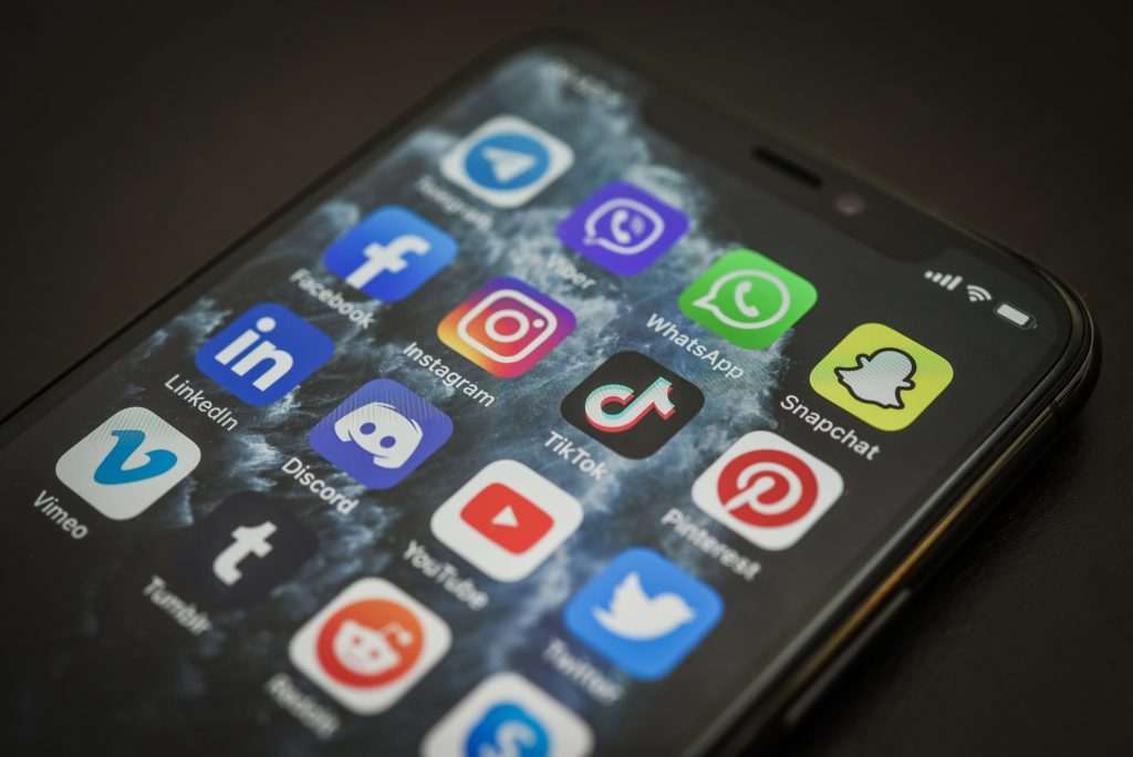redes sociais e-commerce