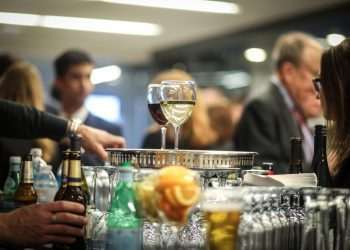 CEO do JPMorgan alerta para 'furacão' na economia americana