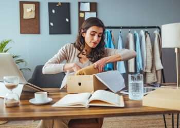 Brasil tem saldo de 808 mil empresas nos primeiros 4 meses do ano