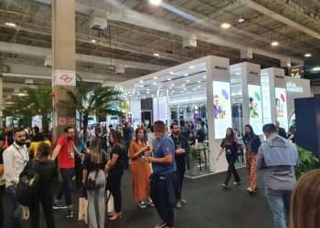 Fórum E-Commerce Brasil destaca papel do vendedor na loja física e comércio B2B