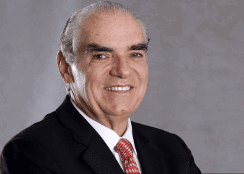 Dona da Casas Bahia se torna palco para briga da família Klein