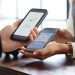 Pagamentos sem contato aumentaram 33 vezes no Brasil