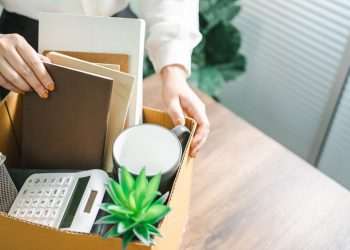 Meta e Google reduzem custos a partir de cortes de pessoal