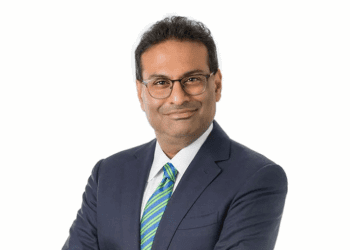 starbucks-nomeia-laxman-narasimhan-como-novo-ceo