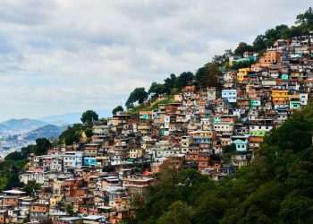 BNDES lança nova chamada para projetos em periferias com R$ 100 milhões disponíveis