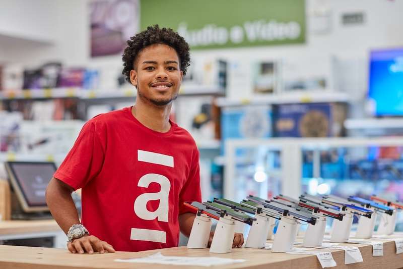 Americanas abre mais de 5 mil vagas temporárias para Black Friday e Natal 