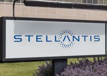 Stellantis vai investir R$ 3 bilhões em fábrica da Citroën até 2030 no RJ