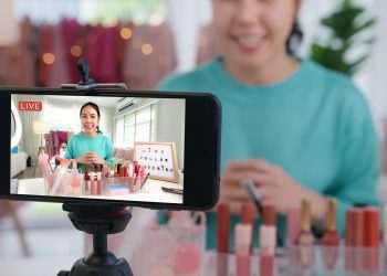 Pequenas e médias empresas online faturam R$ 3,3 bilhões em 2023