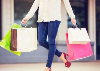 Fluxo em lojas aumenta 16% em novembro ante mesmo mês de 2021, capta IPV