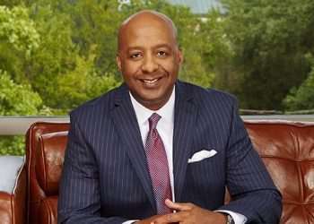 NRF anuncia o CEO da Lowe como o visionário de 2023