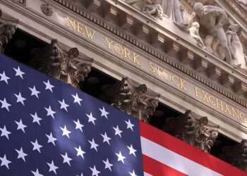 Alta dos juros nos EUA adia IPOs brasileiros em Nova York