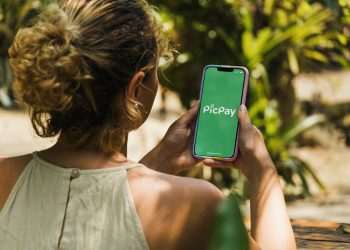PicPay lança atendimento ao cliente em Libras por chamada de vídeo com intérpretes