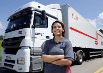 Jamef investe na contratação de mulheres buscando valorização feminina no transporte rodoviário de cargas
