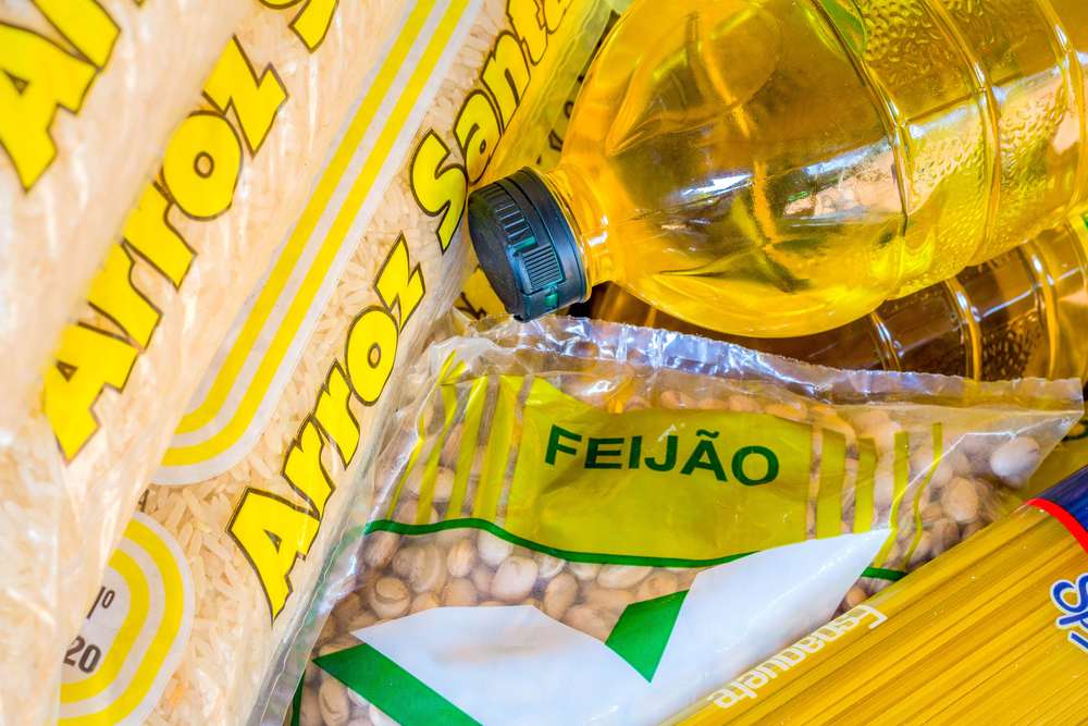 Cesta básica subiu nas 17 capitais em 2022, aponta Dieese
