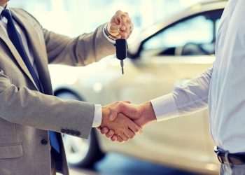 Indústria de veículos tem melhor dezembro em dois anos no País