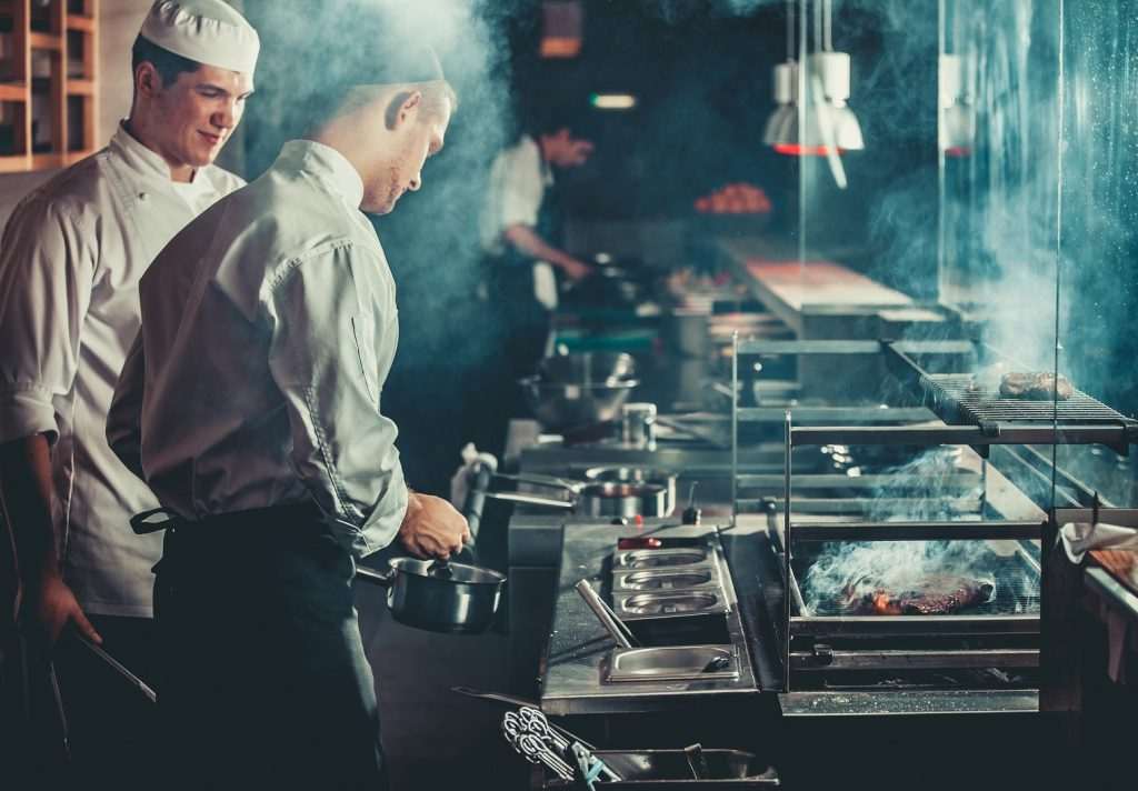 O novo ciclo das marcas digitais & cloud kitchens no foodservice