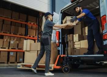 Fast Shop investe em logística e entrega em até 1 hora cresce três vezes