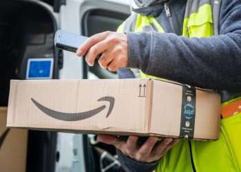 Amazon demitirá mais 9.000 funcionários