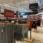 Reebok inaugura no Paraná primeira loja física da marca no Brasil