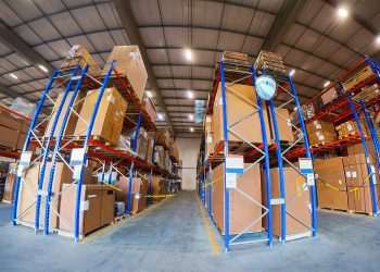 Ventana Serra dobra área de armazenagem no Aeroporto Internacional de São Paulo