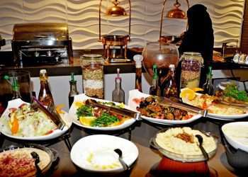 Consumidor quer encontrar novidades e pratos baratos nos restaurantes